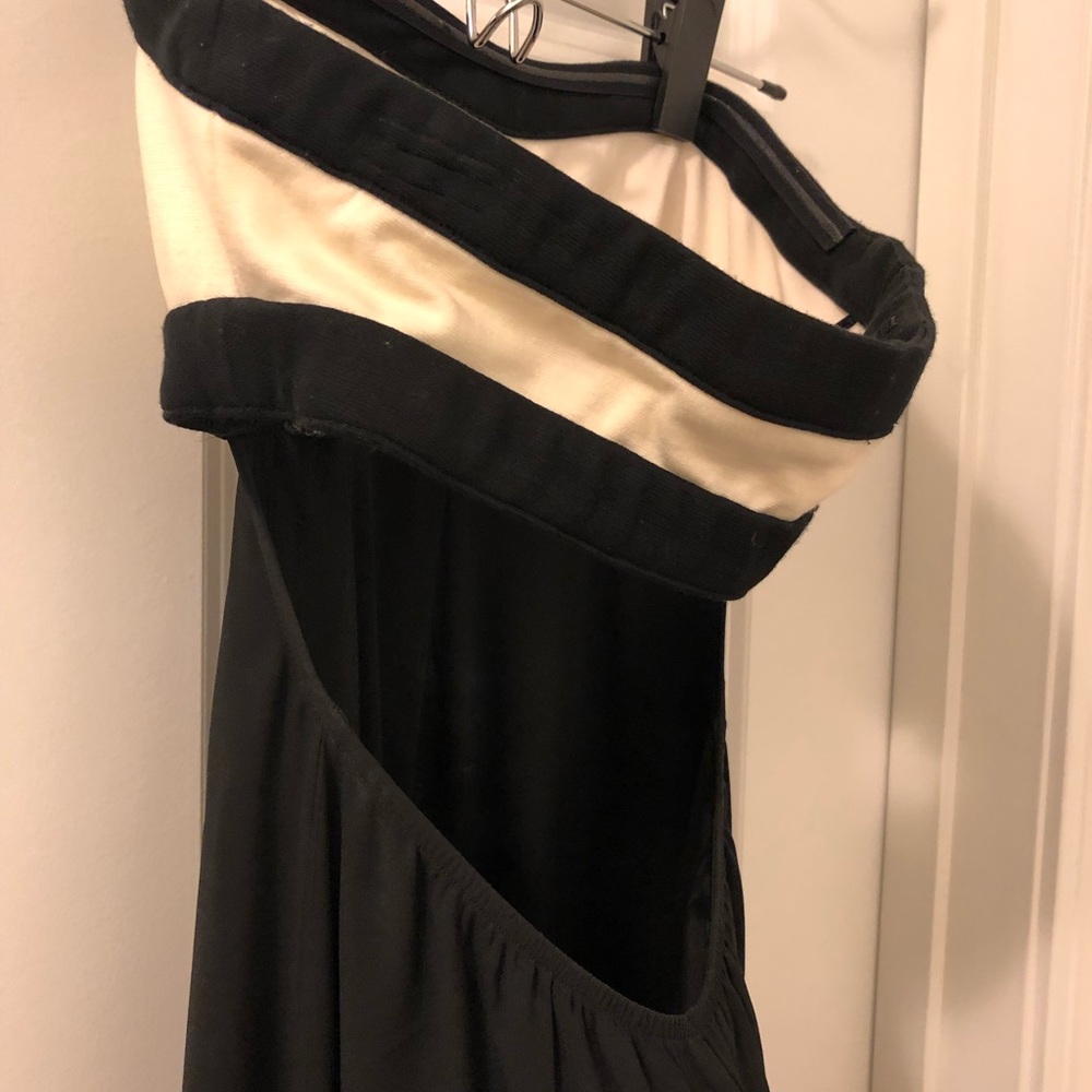 Express Dress - Picture 6 of 8